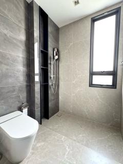 NTG802 ให้เช่า บ้านเดี่ยว เดอะ เจนทริ พัฒนาการ ตกแต่งพร้อมอยู่ ใกล้ Club house เพดานสูง Double Volume ใกล้เมือง ใกล้ทางด่วน บนถนนพัฒนาการ-202412092210441733757044897.jpg