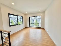 NTG813 ขาย บ้านเดี่ยว เซนโทร บางนา  บ้านเลขที่สวยเลขมังกร ใกล้สวนสนามเด็กเล่น ทำเลดี ติด Mega Bangna-202412122122041734013324151.jpg