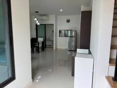 NTG814 ให้เช่า ทาวน์โฮม พลีโน่ สุขุมวิท-บางนา ตกแต่งพร้อมอยู่  เฟอร์นิเจอร์และเครื่องใช้ไฟฟ้าบางส่วน  ใกล้เมกาบางนา-202412122149431734014983792.jpg