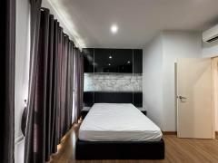 NTG815ให้เช่า ทาวน์โฮม พลีโน่ สุขุมวิท-บางนา ตกแต่งพร้อมอยู่  เฟอร์นิเจอร์และเครื่องใช้ไฟฟ้าบางส่วน  ใกล้เมกาบางนา-202412122154251734015265118.jpg