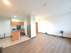 ขายคอนโด Villa Sathorn ( วิลล่า สาทร ) ติดรถไฟฟ้า BTS กรุงธนบุรี ( วิวสวน-202412131250301734069030330.jpg