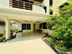 NTG823ให้เช่า ทาวน์โฮม สุขุมวิท31แยก2  ปรับปรุงบ้านใหม่ใกล้ BTS พร้อมพงษ์, Emporium ตกแต่งพร้อมเฟอร์นิเจอร์ เป็นทําเลที่มีต่างชาติอยู่มาก-202412141947161734180436127.jpg