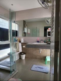 NTG826ให้เช่า บ้านเดี่ยว โฮมเพลส เดอะ พาร์ค วงแหวน-พระราม9 ใกล้แอร์พอร์ต ลิ้งค์สถานีลาดกระบัง-202412142255411734191741317.jpg