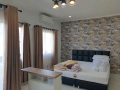 ขายบ้านใหม่พร้อมผู้เช่า เดอะมิราเคิล กาญจนาภิเษก-เอกชัย โซนถนนเมนหน้าโครงการบ้านสวยต่อเติมครบ เฟอร์และเครื่องใช้ไฟฟ้าครบครัน-202412171321221734416482483.jpg