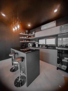 NTG846ให้เช่าบ้านเดี่ยวหลังใหญ่พร้อมเฟอร์+เครื่องใช้ไฟฟ้า โครงการบริทาเนีย บางนา-สุวรรณภูมิ กม.26)-202412172254421734450882177.jpg