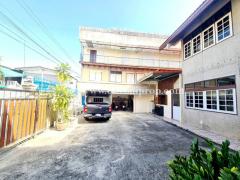 บ้านเดี่ยวพร้อมอาคาร 3 ชั้น ใกล้ BTS วุฒากาศ ถนนเอกชัย บางขุนเทียน กรุงเทพ-202412271027101735270030395.jpg