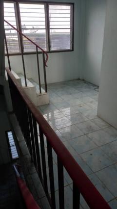 ขาย อาคารพาณิชย์ ติดตลาดนัดและตลาดนำชัย 256 ตรม 27 ตรว เหมาะเปิดร้าน ปล่อยเช่าและพักอาศัย-202501031113011735877581086.jpg