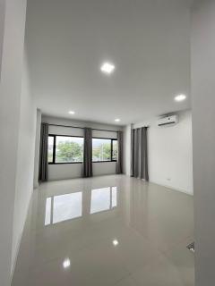 PP311 ขาย ให้เช่า สำนักงาน ออฟฟิศ 3 ชั้น ถนนลำลูกกา คลอง 4 ซอยไสวประชาราษฎร์ 23 ซอยร่วมสุข เดินทางสะดวก -202501031643181735897398546.jpg