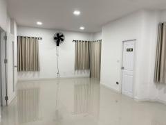 PP311 ขาย ให้เช่า สำนักงาน ออฟฟิศ 3 ชั้น ถนนลำลูกกา คลอง 4 ซอยไสวประชาราษฎร์ 23 ซอยร่วมสุข เดินทางสะดวก -202501031643191735897399884.jpg