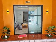 ขายทาวน์เฮ้าส์ซอยมังกร 2ชั้น รีโนเวทแล้วพร้อมอยู่ (N.1500)-202501031731041735900264464.jpg
