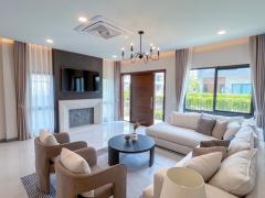 NTG873 ให้เช่าบ้านเดี่ยว The City บางนา(โครงการใหม่ใหม่ )ตกแต่งพร้อมหิ้วกระเป๋าเข้าอยู่ได้เลย ติด mega bangna ห้องรับแขก double volume-202501091734521736418892571.jpg
