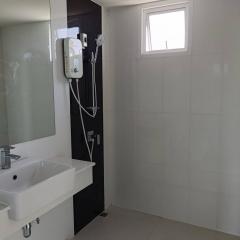 NTG885 ให้เช่า ทาวน์โฮม ภณาสิริ เรสซิเด้นซ์ เกษตร-นวมินทร์ เหมาะสำหรับพักอาศัย เฟอร์นิเจอร์ครบพร้อมอยู่ หน้าโครงการมี 7-11 เพิยง10 เมตร-202501102337361736527056209.jpg