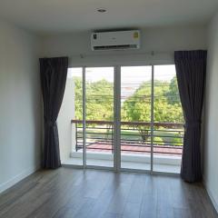 NTG886ให้เช่า ทาวน์โฮม ภณาสิริ เรสซิเด้นซ์ เกษตร-นวมินทร์ เหมาะสำหรับพักอาศัย -โฮมออฟฟิส - สำนักงาน หน้าโครงการมี 7-11 เพิยง10 เมตร-202501112150211736607021248.jpg