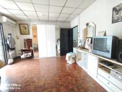 ขายถูก ๆ ทาวน์เฮ้าส์ 2 ชั้น ซอยพหลโยธิน 67 ใกล้รถไฟฟ้าสายหยุด-202501121319071736662747728.jpg