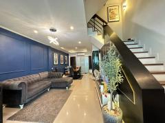 ขาย ทาวน์โฮม ศุภาลัย เอสเซ้นส์ ลาดพร้าว 162.83 ตรม 20.8 ตรว-202501130031531736703113787.jpg