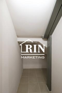 ขายถูก ทาวน์โฮม บ้านกลางเมือง วิภาวดี 64 ขนาด 20 ตรว. พื้นที่ใช้สอย 189 ตรม. สภาพดีมาก ตั้งอยู่ที่ ซอยวิภาวดีรังสิต 64 แยก 13 แขวงตลาดบางเขน เขตหลักสี่ กรุงเทพฯ. บ้านพร้อมเข้าอยู่  ทำเลดีมาก-202501141121381736828498983.jpg