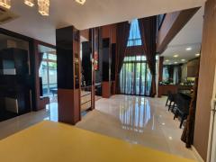 ให้เช่า Pool Villa บ้านหรูพร้อมสระว่ายน้ำ 4 ห้องนอน ลาดพร้าว1 ใกล้รถไฟฟ้า-202501151659111736935151948.jpg