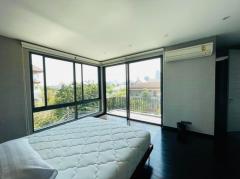 ให้เช่า Pool Villa เอกมัย 10 เชื่อม ปรีดี 15 4 ห้องนอน fully furnished-202501171013081737083588079.jpg