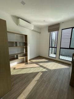P362 ให้เช่า ขาย ทาวน์โฮม พาทิโอ ศรีนครินทร์-พระราม 9 PATIO SRINAKARIN-RAMA 9 ถนนกรุงเทพกรีฑา ติดสนามกอล์ฟกรุงเทพกรีฑา ใกล้รร.นานาชาติ Wellington หันหน้าทิศใต้-202501171358541737097134950.jpg