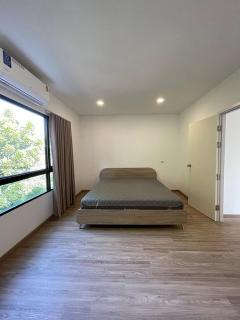 P362 ให้เช่า ขาย ทาวน์โฮม พาทิโอ ศรีนครินทร์-พระราม 9 PATIO SRINAKARIN-RAMA 9 ถนนกรุงเทพกรีฑา ติดสนามกอล์ฟกรุงเทพกรีฑา ใกล้รร.นานาชาติ Wellington หันหน้าทิศใต้-202501171358571737097137770.jpg