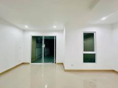 ขาย ทาวน์โฮม บ้านดี เดอะมอนเทอเรย์ อัสสัมชัญ–ศรีราชา 18ตรว. รีโนเวทใหม่ทั้งหลัง ใจกลางเมืองศรีราชา พร้อมเข้าอยู่-202501211806331737457593476.jpg
