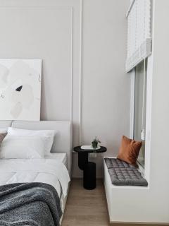 NTG929 ให้เช่า ทาวน์โฮม อินดี้ 2 บางนา-รามคําแหง2 ตกแต่งครบพร้อมอยู่ แนว minimal cozy อารมณ์คาเฟ่ เกาหลี หน้าบ้านติดสวนส่วนกลาง-202501212119041737469144837.jpg