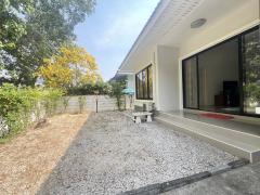 ขายบ้านเดี่ยว หมู่บ้าน โกลเด้นวิลเลจ ขนาด 68.2 ตร.วา ตั้งอยุ่ใกล้แหล่งชุมชน ร่มรื่น เป็นส่วนตัว ทำเลดี บ้านฉาง ระยอง -202501231522221737620542594.jpg