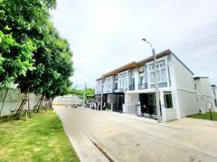 ให้เช่า ทาวน์โฮม M764 Golden Town Sukhumvit-Bearing Station 67 ตรม 16.7 ตรว-202501231737441737628664243.jpg