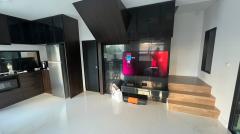 ขาย บ้านกลางเมือง ศรีนครินทร์ – อ่อนนุช ทาวน์โฮม 3 ชั้น สวยมากหลังมุม เฟอร์นิเจอร์บิ้วอินทั้งหลัง  อ่อนนุช70 เขตประเวศ กรุงเทพฯ 