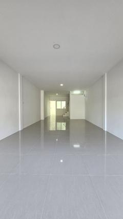 ขาย อาคารพาณิชย์ เฟื่องฟ้าวิลล่า17 เฟส5 16 ตรว ติดถนน-202501271602371737968557947.jpg