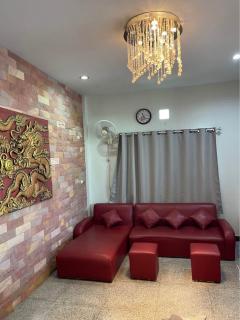 NTG945ให้เช่า บ้านเดี่ยว สุขนที ให้เช่าบ้านลาดปลาเค้า 62 พร้อมเฟอร์นิเจอร์ เหมาะทำเป็น โฮมออฟฟิศ จดทะเบียนบริษัทได้ เลี้ยงสัตว์ได้-202501272211111737990671012.jpg