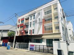 ขาย/ให้เช่า Home Office ขนาด 4 ชั้น หลังมุม  Arcadia Office At Home ( อเคเดีย ออฟฟิศ แอท โฮม )  ที่ตั้ง ทางคู่ขนานมอเตอร์เวย์ ถนนร่มเกล้า 1แขวงคลองสามประเวศ เขตลาดกระบัง กทม. -202501302129421738247382345.jpeg