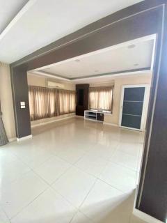 NTG957 ให่้ช่าบ้านเดี่ยว หมู่บ้าน ชลลดา รามอินทรา หลังใหญ่ พร้อมอยู่ ใกล้แฟชั่นไอซ์แลนด์-202501310132411738261961241.jpg