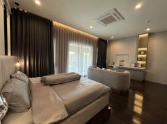 ให้เช่า บ้านหรู แกรนด์ บางกอก บูเลอวาร์ด กรุงเทพกรีฑา 5 ห้องนอน-202502021523491738484629184.jpg