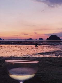 ขายบ้านเรือนไทยประยุกต์เกรดพรีเมี่ยม 1 ไร่ 2 งาน หรือ 600 ตารางวา กระบี่-202502032216421738595802320.jpg