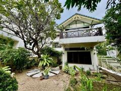 ให้เช่า บ้านเดี่ยว 3 ชั้น รีโนเวทใหม่ 100 ตรว. 4 ห้องนอน สาทร ซอย เย็นอากาศ 2 สวนพลู ใกล้ One Bangkok สวนลุมพินี สีลม และ MRT ลุมพินี-202502051452171738741937273.jpg