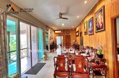 บ้านพักตากอากาศหรู ท่ามกลางธรรมชาติ บนเนื้อที่ 4 ไร่ ตกแต่งพร้อมเฟอร์ฯหรูอย่างดี พร้อมสวนผลไม้รอบบ้าน + ไม้พะยูง 100 ต้น วิวทิวเขา อากาศดีมาก จ.ลพบุรี-202502051512121738743132407.jpg