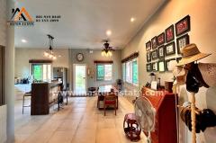 บ้านพักตากอากาศหรู ท่ามกลางธรรมชาติ บนเนื้อที่ 4 ไร่ ตกแต่งพร้อมเฟอร์ฯหรูอย่างดี พร้อมสวนผลไม้รอบบ้าน + ไม้พะยูง 100 ต้น วิวทิวเขา อากาศดีมาก จ.ลพบุรี-202502051512161738743136458.jpg