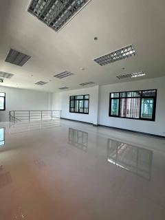 ให้เช่าโรงงานในเขตฟรีโซนและโกดัง คลังสินค้าในเขตฟรีโซน บางนา กม 53 บางประกง พื้นที่ขนาด 4,000 ตารางเมตร -202502052000521738760452978.jpg