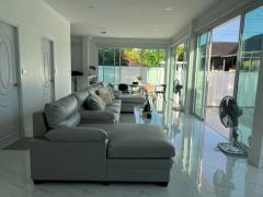 ให้เช่า บ้านเดี่ยวสไตล์มินิมอล ทำ AIR BNB ได้ ใกล้ Robinson ลาดกระบัง-202502072224181738941858323.jpg