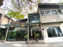 NTG978ให้เช่า ตึกออฟฟิศขนาดใหญ่  โยธินพัฒนา จอดรถ 7 คัน ใกล้เรียบทางด่วน เอกมัย รามอินทรา เหมาะทำไลฟ์สด ออฟฟิศ และพักอาศัย-202502101519241739175564941.jpg
