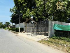 ขายด่วน ที่ดินปลงเล็ก หลังพาราไดซ์ ใกล้สวนหลวง ร.9 -202502111344181739256258950.jpg