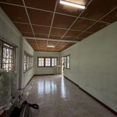  ให้เช่า บ้านเดี่ยว 2 ชั้น หมู่บ้านรัตนโกสินทร์ 200ปี ( รหัสทรัพย์ 202530) ต.ประชาธิปัตย์ อ.ธัญบุรี จ.ปทุมธานี ให้เช่า บ้านเดี่ยว 2 ชั้น หมู่บ้านรัตนโกสินทร์ 200ปี ( รหัสทรัพย์ 202530) ต.ประชาธิปัตย์ อ.ธัญบุรี จ.ปทุมธานี-202502131652121739440332103.jpg