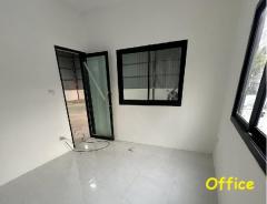 NTG992 ให้เช่าโกดังสร้างใหม่ย่านรามอินทรา พร้อมออฟฟิศ ขนาด 200 ตร.ม. ใกล้ตลาดถนอมมิตร ทำเลดีเดินทางสะดวกใหล้ถนนใหญ่ ใกล้ทางด่วน-202502131745351739443535877.jpg