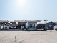 บ้านเดี่ยว ชั้นเดียว พื้นที่เหลือเฟือ 69 ตารางวา มณีรินทร์ M-Village บึงไร่ 1-ศรีราชา ใกล้เครือสหพัฒน์, ปิ่นทอง1 และนิคมอุตสาหกรรมต่างๆ 