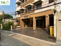 ขาย บ้านปิยภูมิ อาพาร์ทเม้นท์ 5 ชั้น ลาดพร้าว 87 แยก 2-4-202502171623431739784223362.jpg