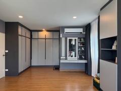 NTG1005ให้เช่า บ้านเดี่ยว เซนโทร บางนา เฟอร์นิเจอร์ เครื่ิองใช้ไฟฟ้าครบ  หลังเมกาบางนา-202502181920541739881254612.jpg