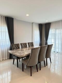 NTG1012ให้เช่า บ้านเดี่ยว เซนโทร เฟส2บ้านใหม่ยังไม่เคยเข้าอยู่ Sizeใหญ่สุดของโครงการ เครื่องใช้ไฟฟ้าครบ เฟอร์ครบ ใกล้Mega Bangna - IKEA-202502182100341739887234388.jpg