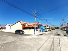 ขาย ทาวน์โฮม HS052 หลังมุม ปรับปรุงใหม่ทั้งหลัง บ้านบึง ชลบุรี ป.ปริญญา 96 ตรม 23.9 ตรว ทำเลดี ใกล้ ตลาดชัยแสงทอง โลตัส บิ๊กซี แมคโคร.-202502191709241739959764977.jpg