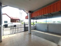 ขาย ทาวน์โฮม HS052 หลังมุม ปรับปรุงใหม่ทั้งหลัง บ้านบึง ชลบุรี ป.ปริญญา 96 ตรม 23.9 ตรว ทำเลดี ใกล้ ตลาดชัยแสงทอง โลตัส บิ๊กซี แมคโคร.-202502191709251739959765773.jpg